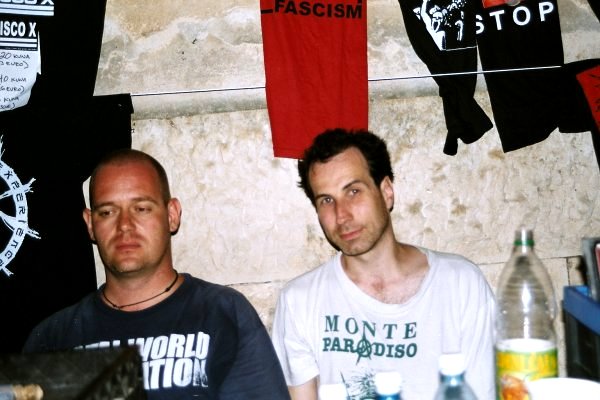 20020803_0023.jpg - click for next picture