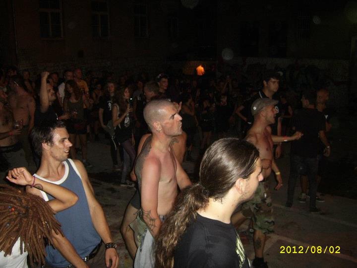 20120802_0061.jpg - click for next picture